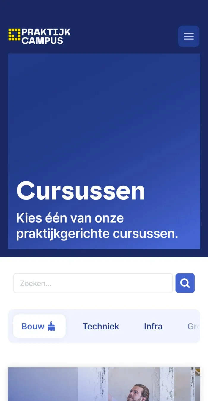 The mobile course catalog page, browsing the Bouw category